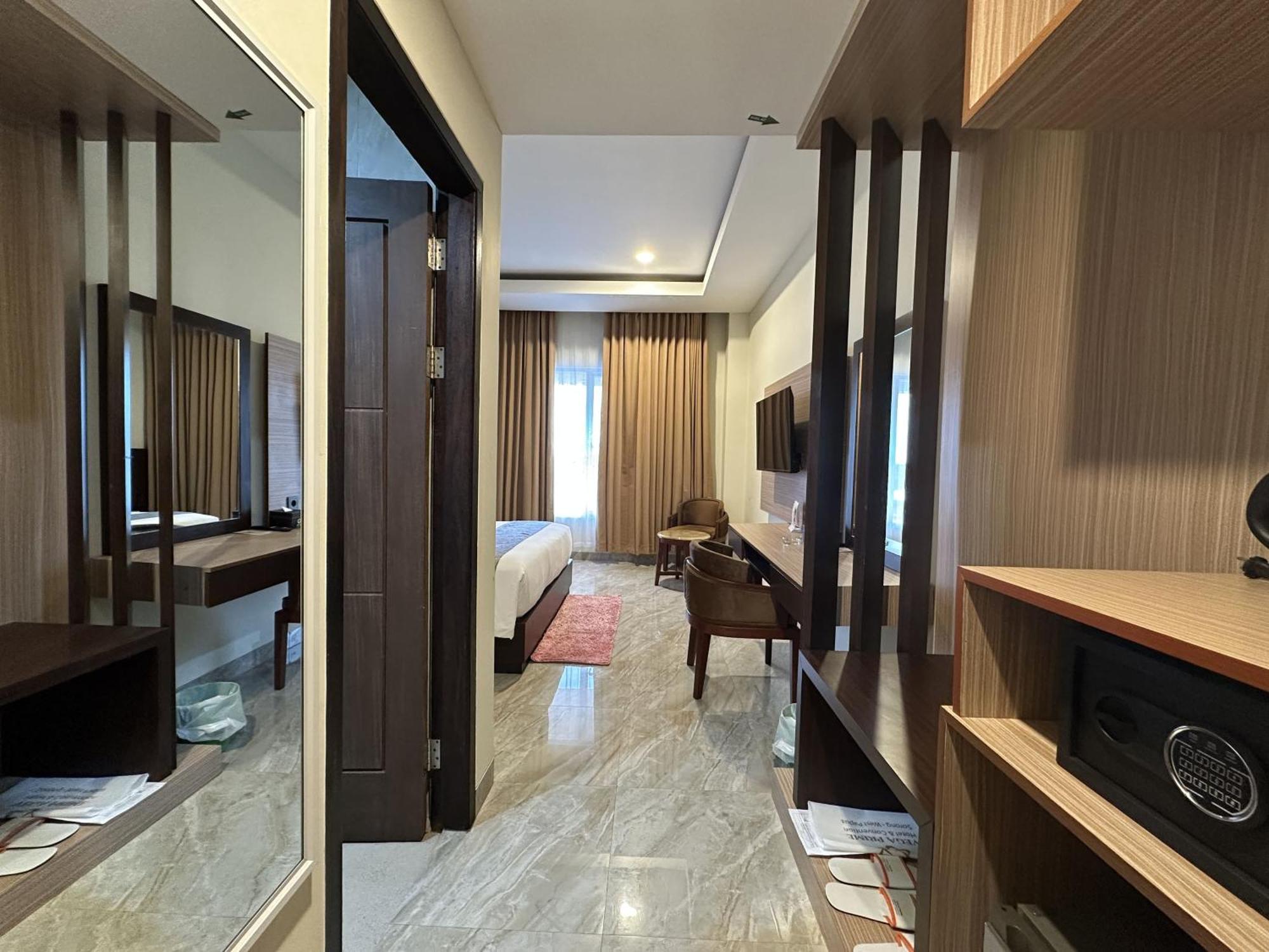 Vega Prime Hotel & Convention Sorong Exterior foto