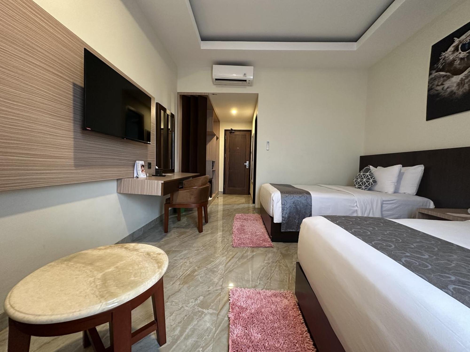 Vega Prime Hotel & Convention Sorong Zimmer foto